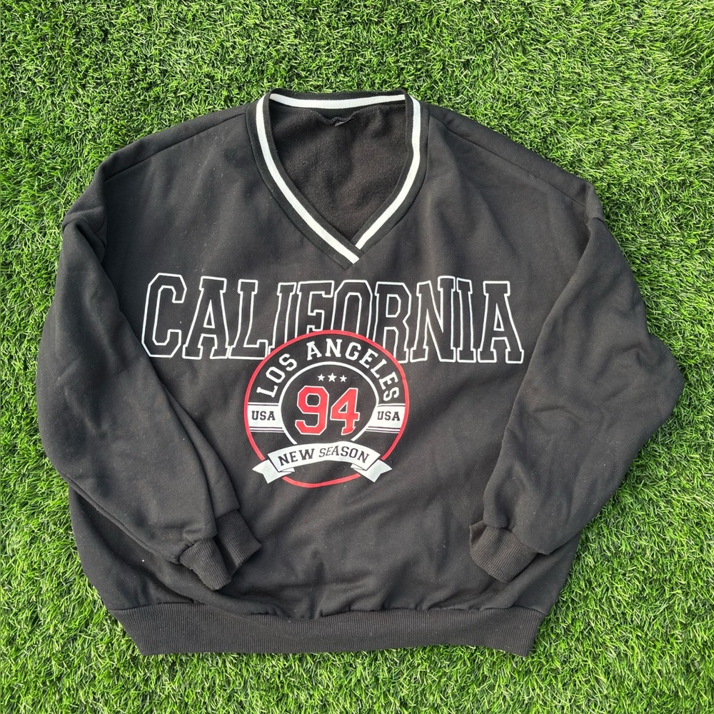 Black Los Angeles Graphic Women’s V-Cut Crewneck